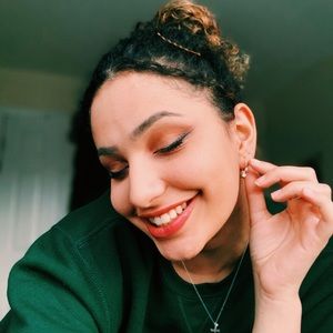 Meet your Posher, Natalie